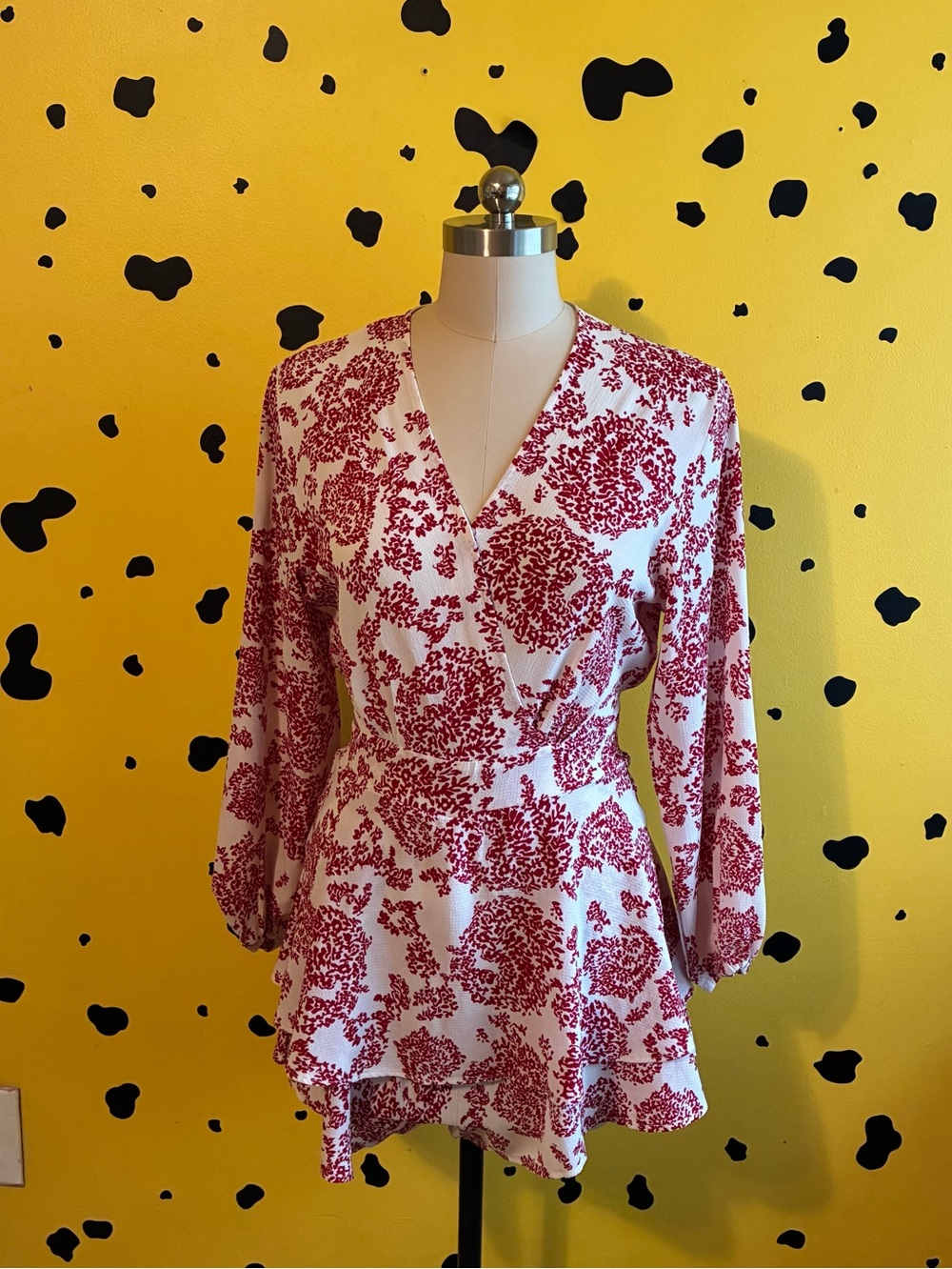 Floral Romper Red White Wrap Style Ruffle Hem Tie Waist Romantic Cottagecore